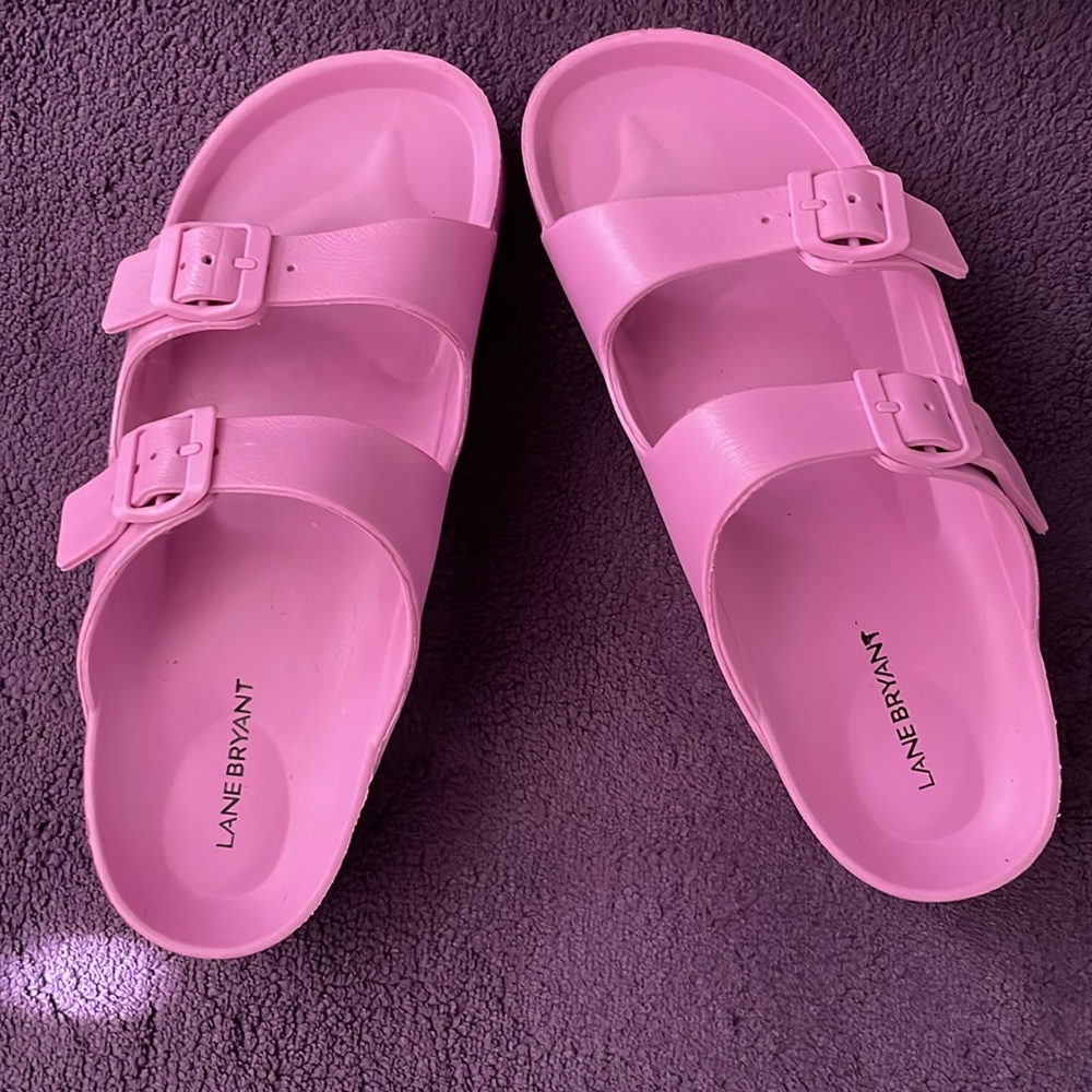 Lane Bryant new Pink slides size 11